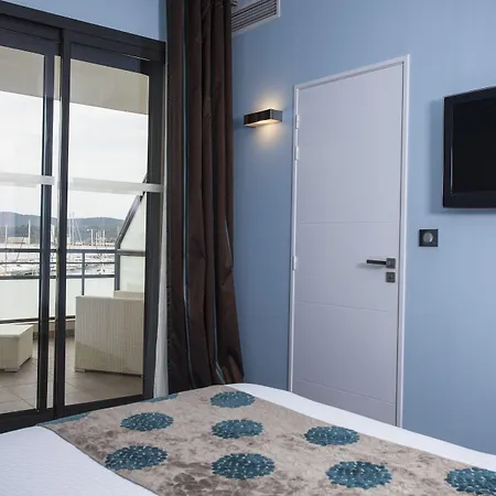 酒店 巴普迪斯丁酒店