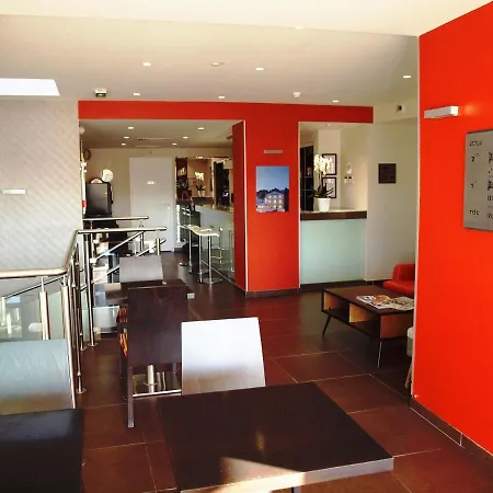 酒店 巴普迪斯丁酒店