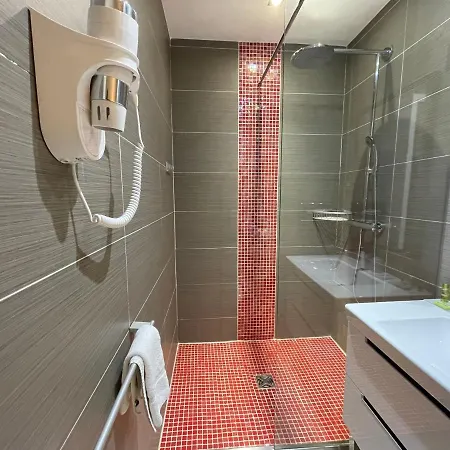 Hotell Baptistin Le Lavandou