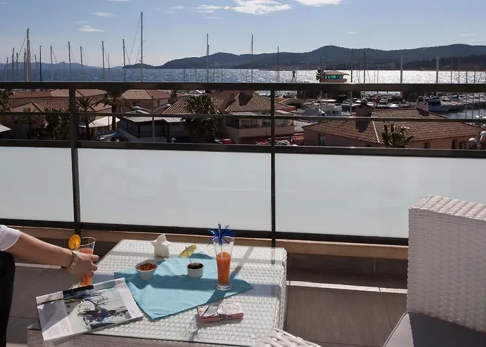 Hotel Baptistin Le Lavandou